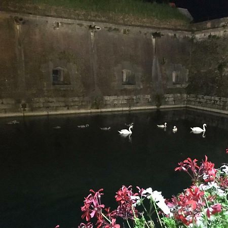 Casa Piti Apartment Peschiera del Garda Luaran gambar