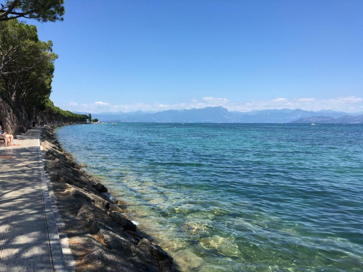 Casa Piti Apartment Peschiera del Garda Luaran gambar